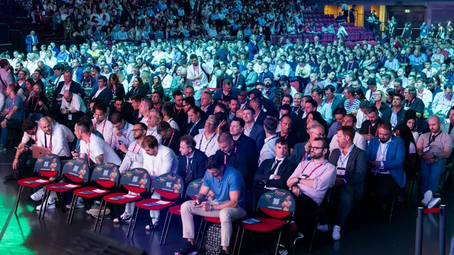 SBC Summit 2026 събра рекордните 40 000 участници в Лисабон, градът остава домакин до 2030 г.